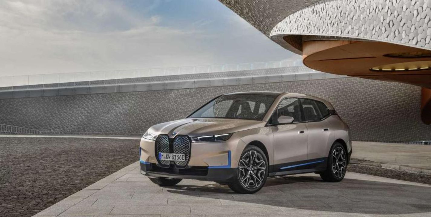 BMW presentará un nuevo auto que cambia de color