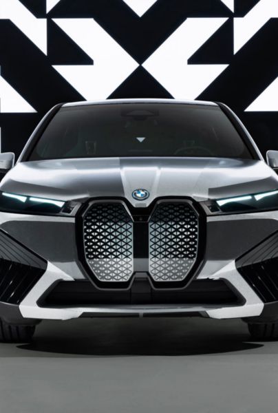 BMW presenta su auto que cambia de color con una app