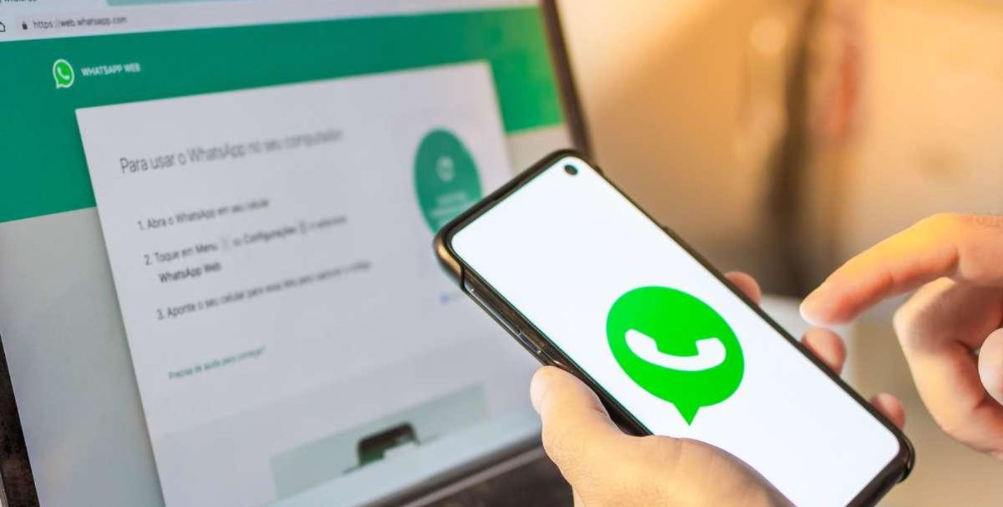 Cómo recibir alertas cuando alguien se conecta en WhatsApp Web