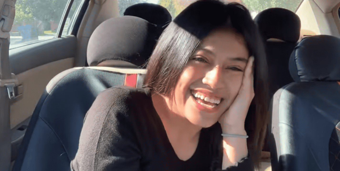 "Es lo que es": sube vídeo sonriendo tras el asesinato de su hija en un "exorcismo"
