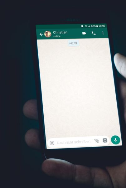 WhatsApp lanzó una actualización para que puedas recuperar mensajes eliminados.