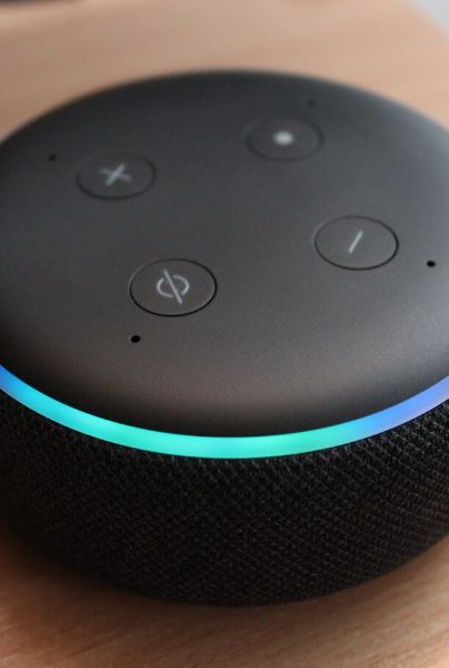 Amazon permitirá usar la voz de amigos y familiares fallecidos en Alexa
