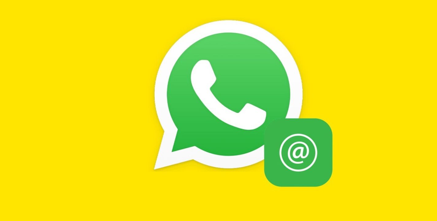 ¿Qué significa el arroba con punto verde en los chats de WhatsApp?