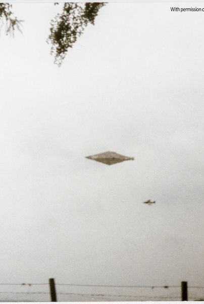 Esta fotografía de un "OVNI" fue ocultada durante 30 años