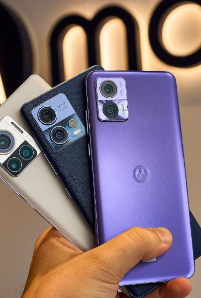 Motorola extiende serie Edge 30 con tres teléfonos