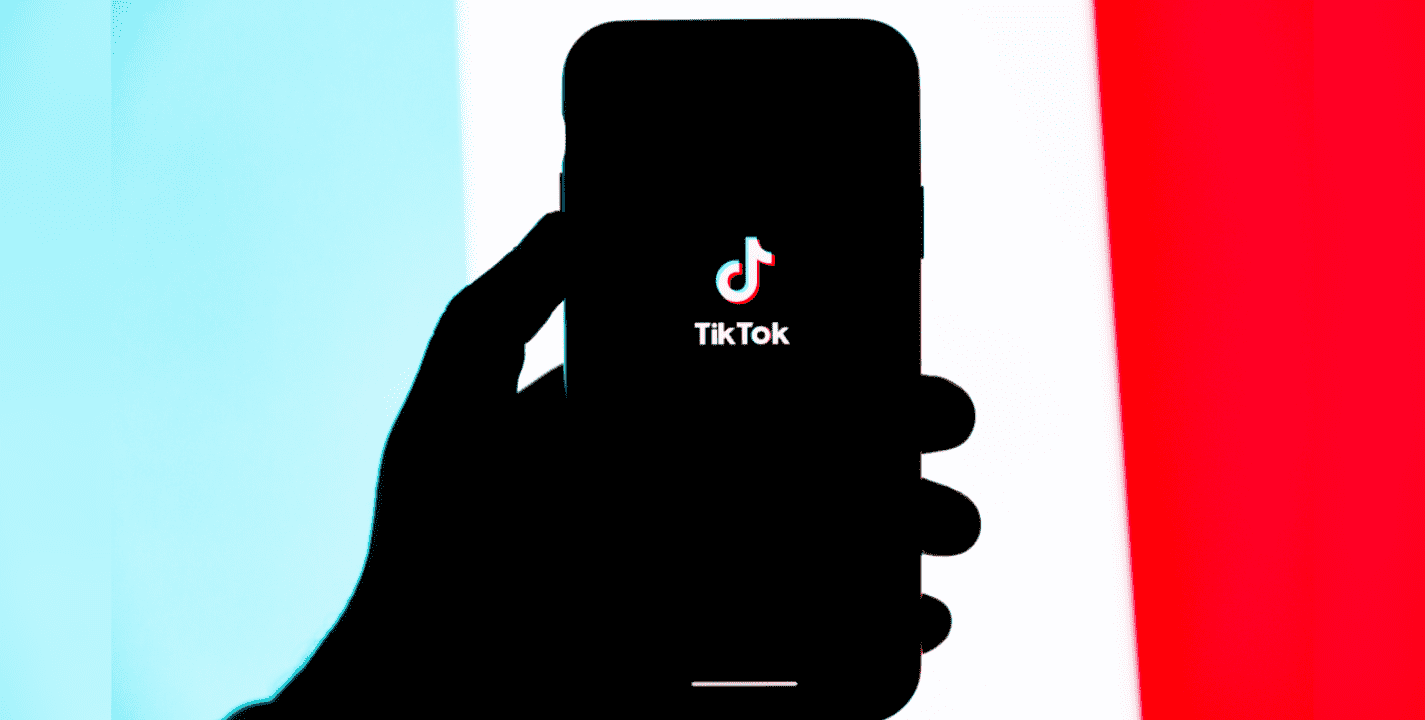 Collage original con imágenes de TikTok